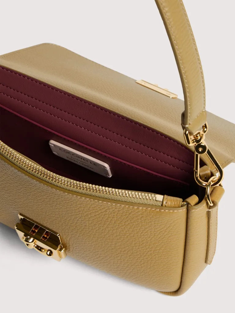 Borsa a spalla COCCINELLE C-ME LOCK E1U4K120201 Seagrass