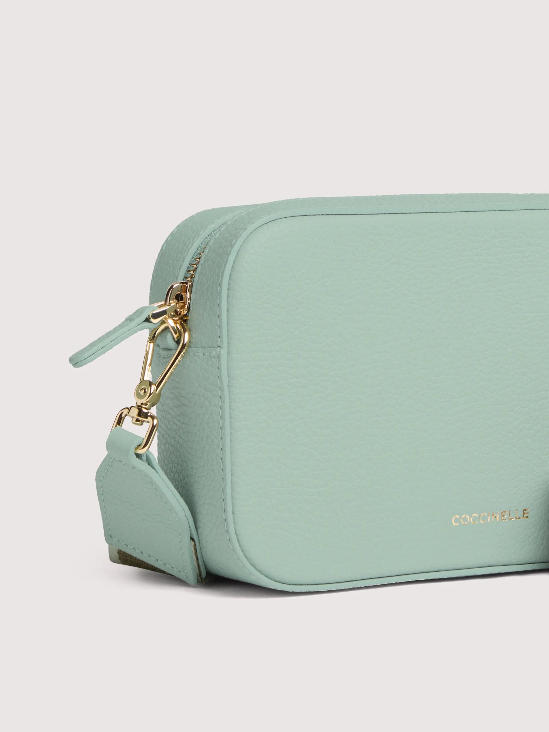 Borsa a spalla COCCINELLE TEBE E5MN555I101 Aquamarine